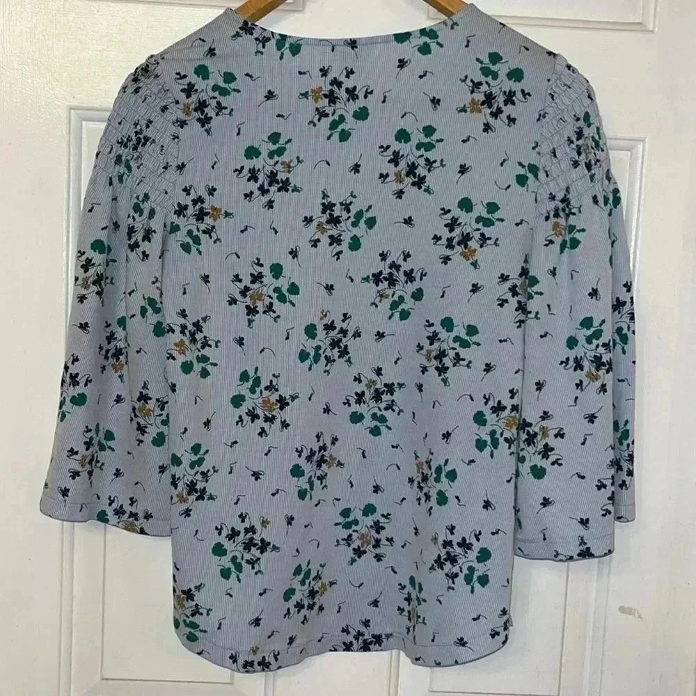 Ann Taylor blue floral blouse three quarter length bell sleeves with elastic XS - Picture 2 of 10